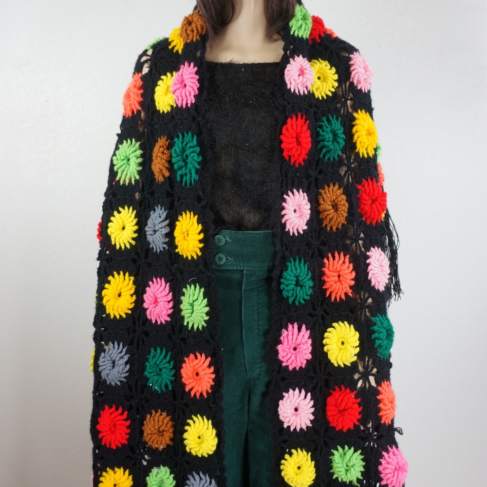 SOLD ON ETSY 60's Granny Square Shawl Colorful Long Fringed - Picture 3 of 8